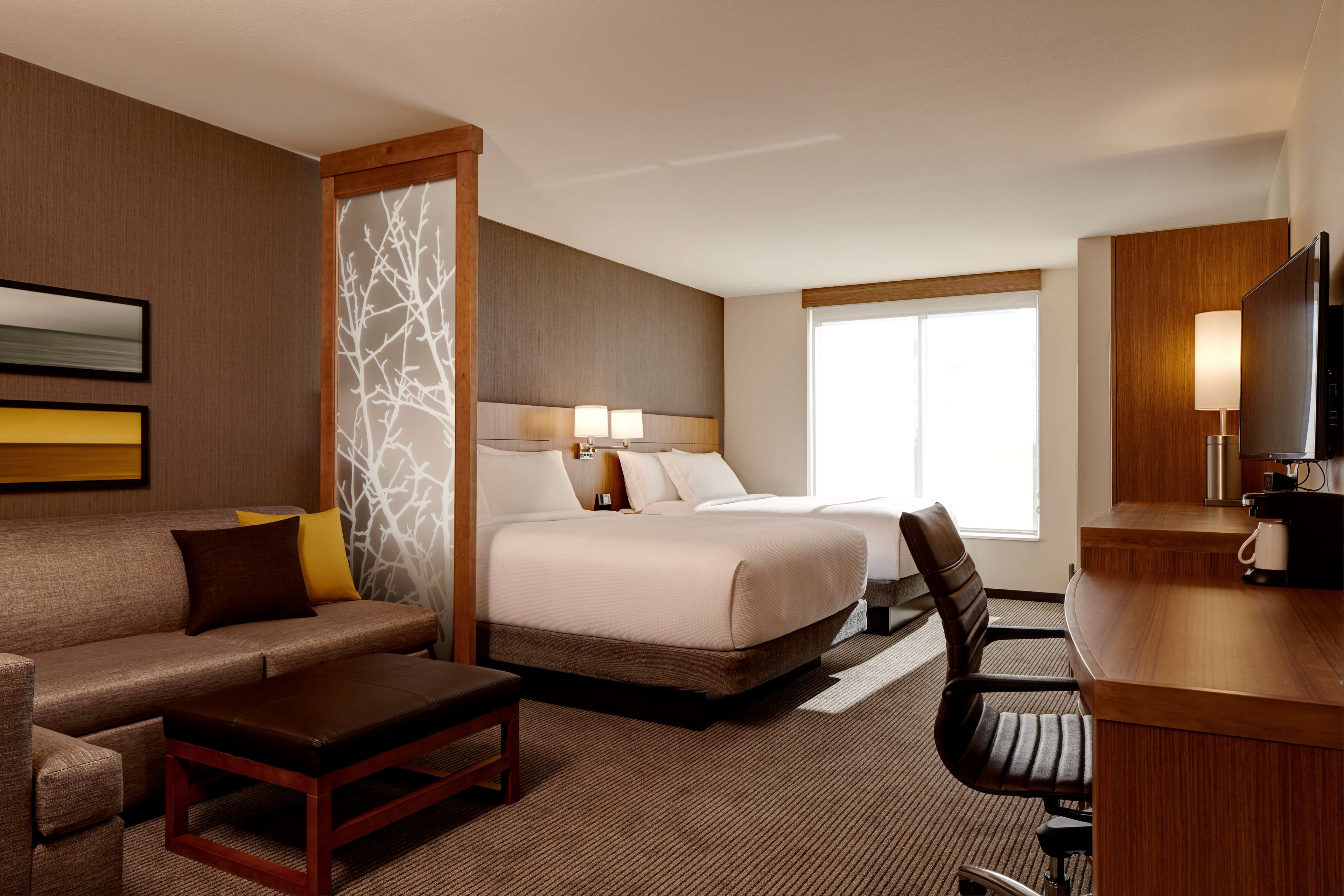 Hyatt Place Madison / Verona Room Type - Queen Room - High Floor Hyatt Place Madison / Verona Room Type - Queen Room - High Floor