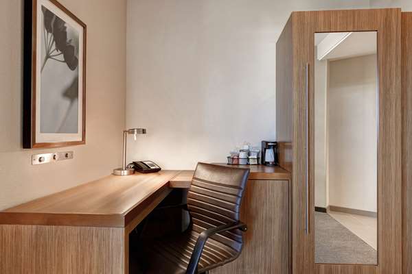  - Hyatt Place Hotel Normal