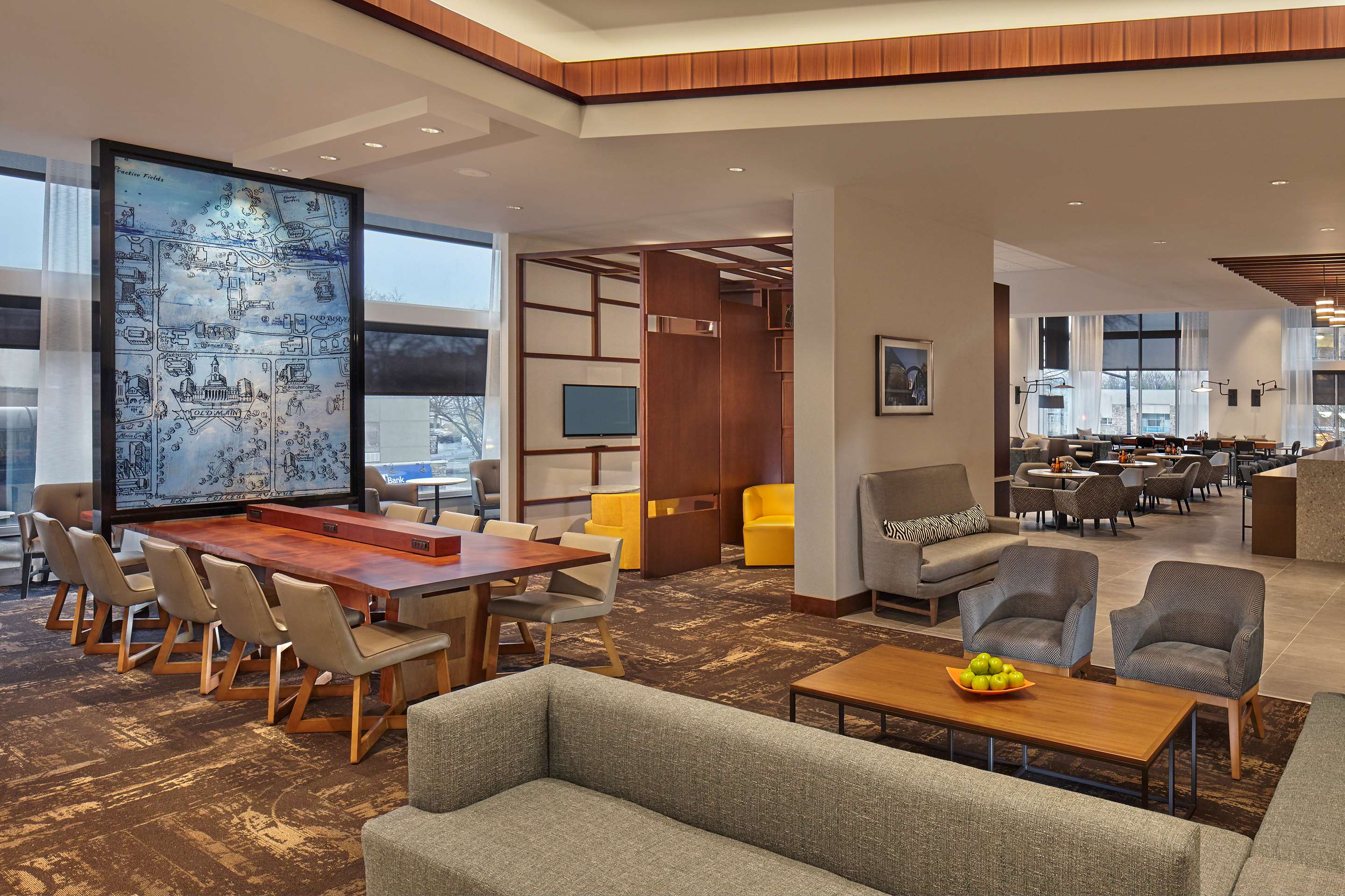Bar Lounge | Hyatt Place State College