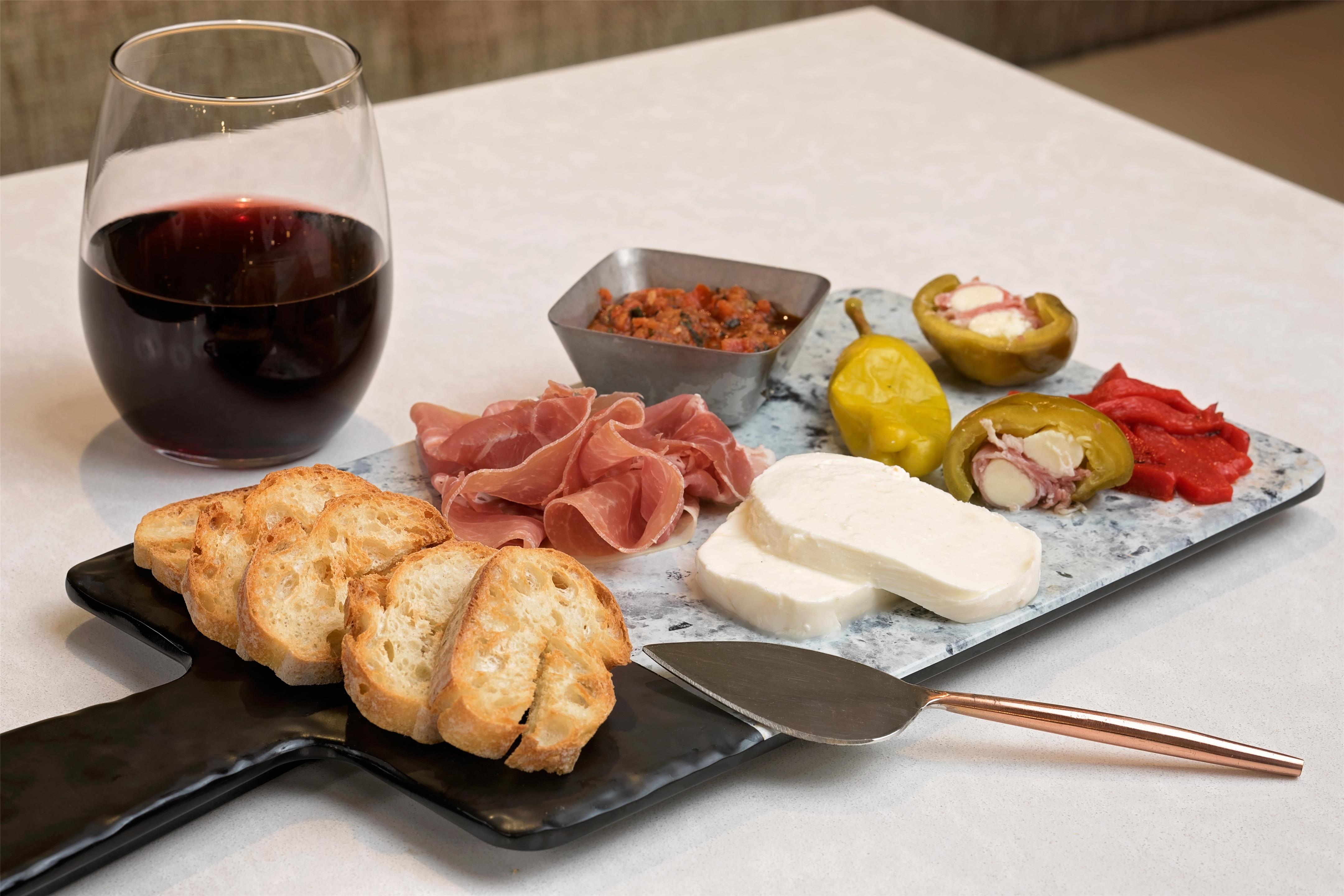 Restaurant | Hyatt House Irvine/John Wayne Airport