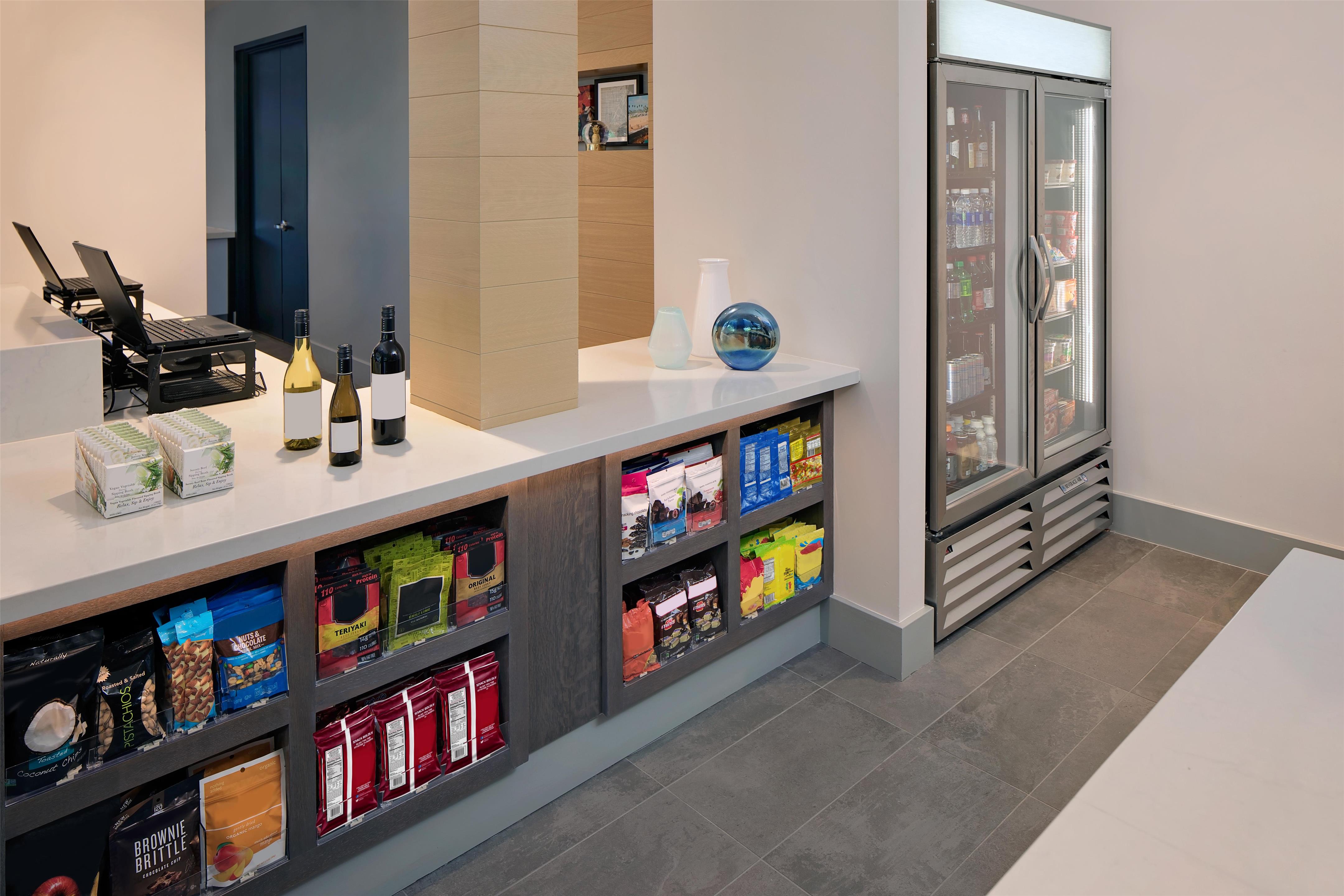 Lobby | Hyatt House Irvine/John Wayne Airport