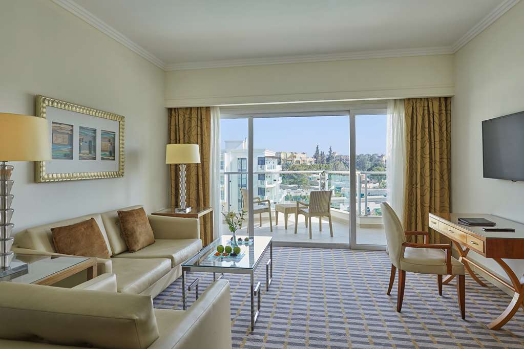 STEIGENBERGER PYRAMIDS CAIRO-guestroom-Guest Room,Suite,On-Site,Outdoor/Exterior,Exterior View of Building.jpg