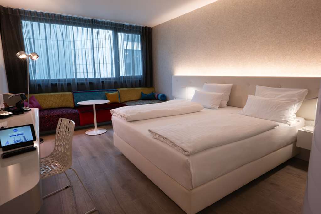 JAZ STUTTGART-guestroom-Guest Room,On-Site.jpg