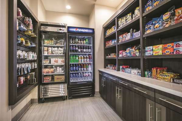  - La Quinta Inn & Suites Coit Road Dallas