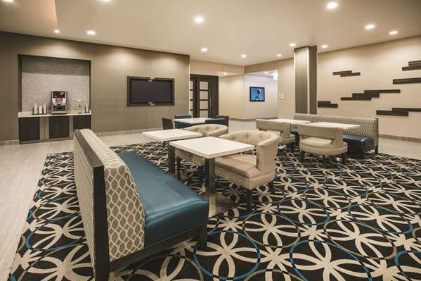  - La Quinta Inn & Suites Coit Road Dallas