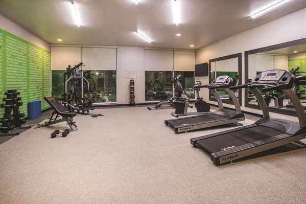 Fitness/ Exercise Room - La Quinta Inn & Suites Coit Road Dallas