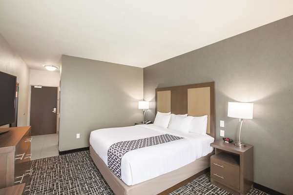  - La Quinta Inn & Suites Outlet Mall San Marcos