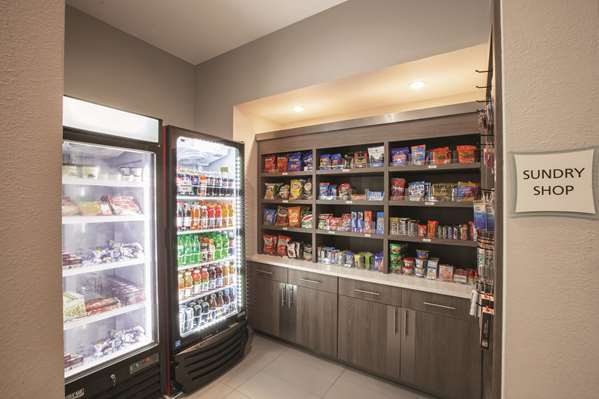  - La Quinta Inn & Suites Outlet Mall San Marcos