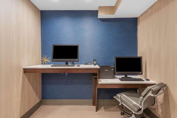 Conference Area - La Quinta Inn Aberdeen - I-95, Exit 85