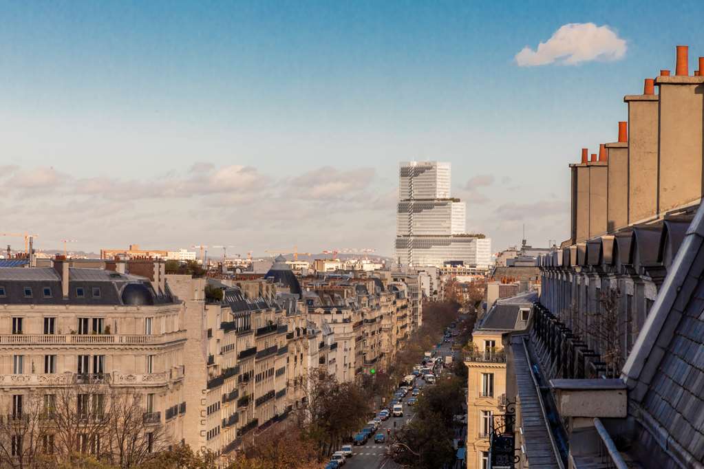 Hotel Elysees Ceramic