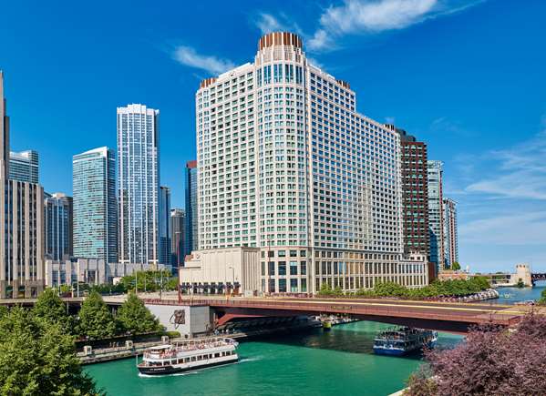 Exterior view - Sheraton Grand Hotel Chicago