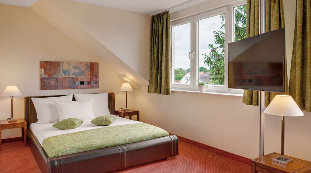 Hotel Villa Medici-guestroom-Guest Room,On-Site.jpg