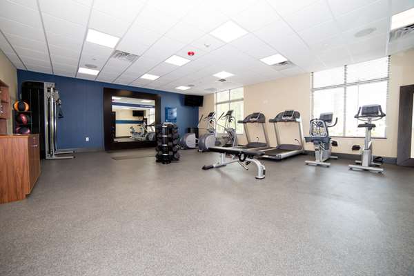 Fitness/ Exercise Room - Hampton Inn Absecon