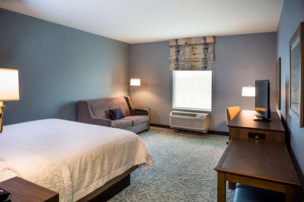  - Hampton Inn Absecon