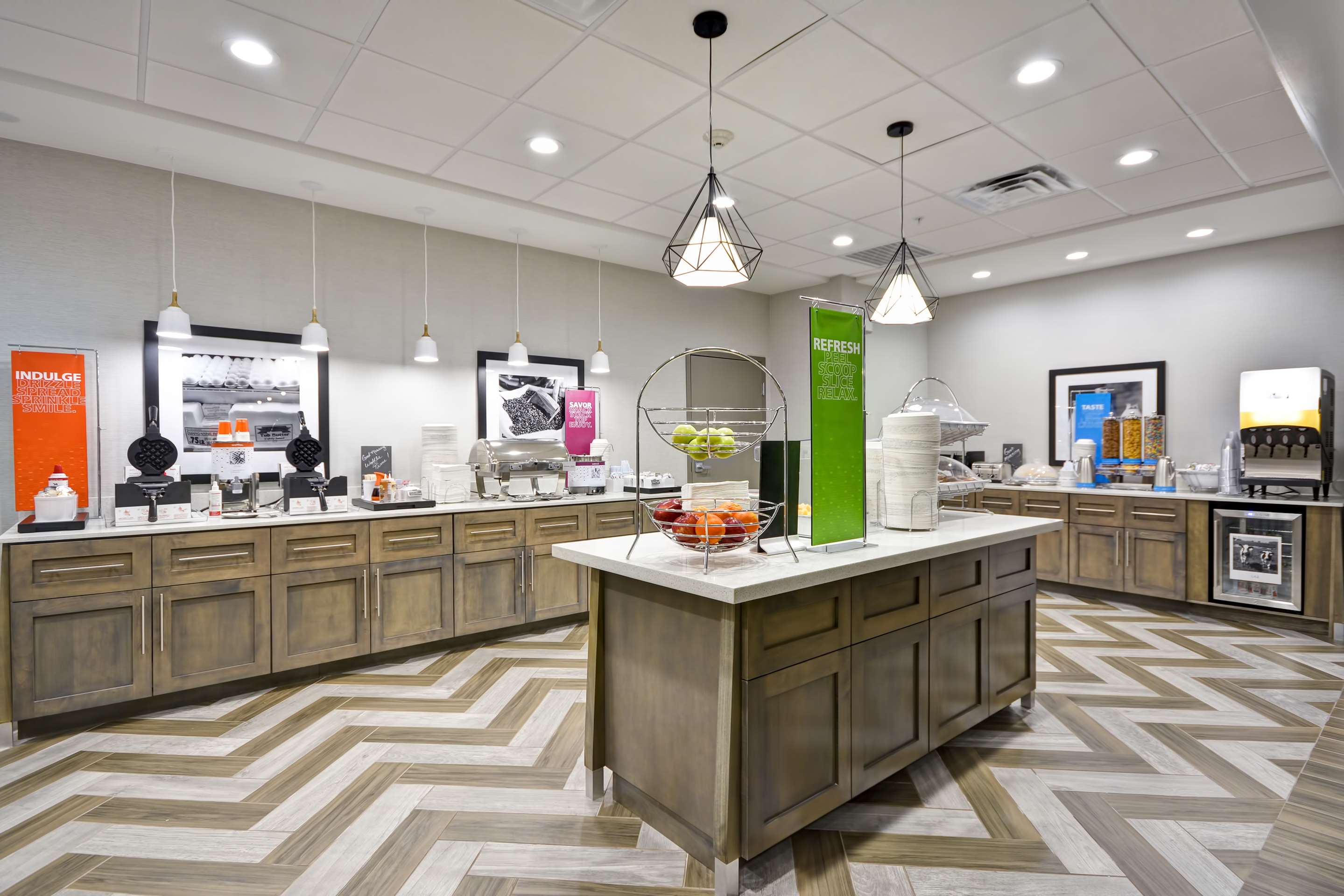 Restaurant | Hampton Inn Kyle