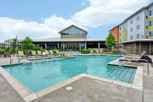 Pool - Homewood Suites by Hilton Tech Ridge Austin - I-35, Exit 245