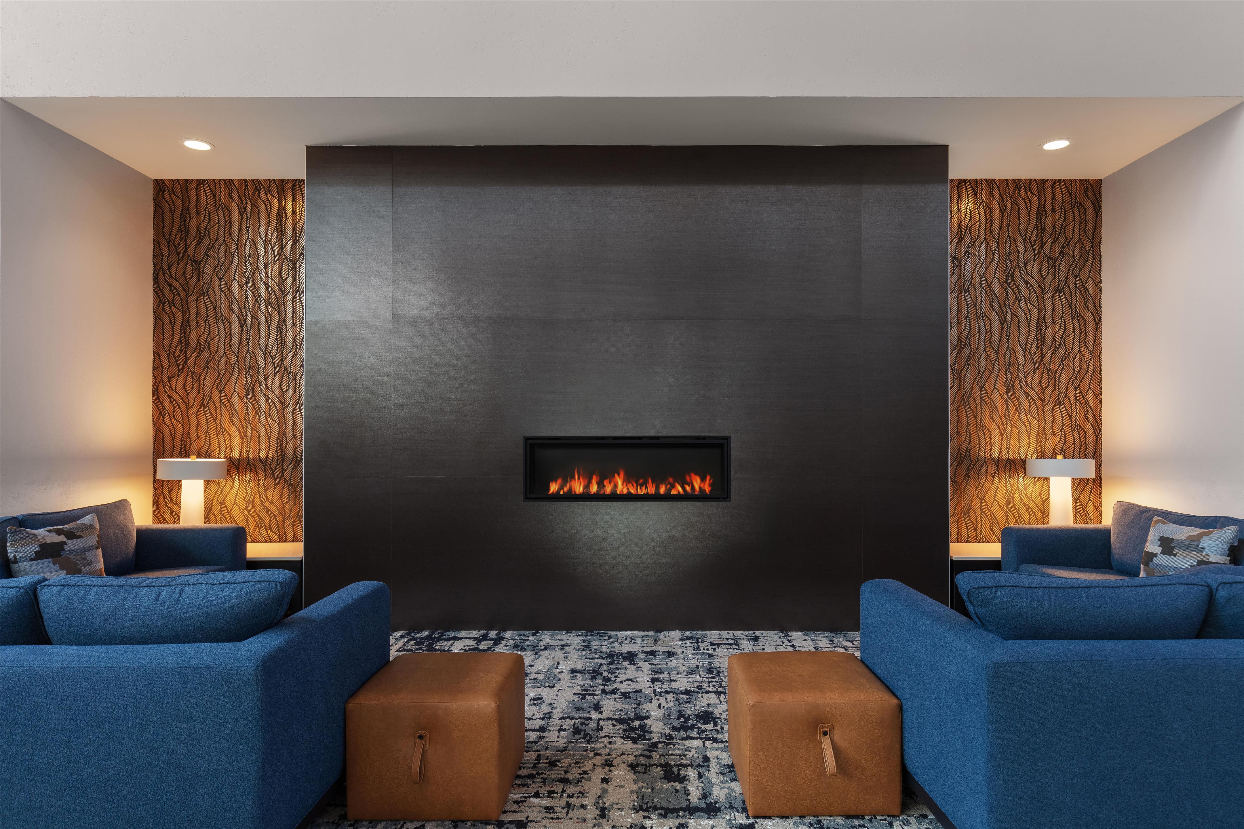 Lobby | Homewood Suites by Hilton TechRidge Parmer @ I-35
