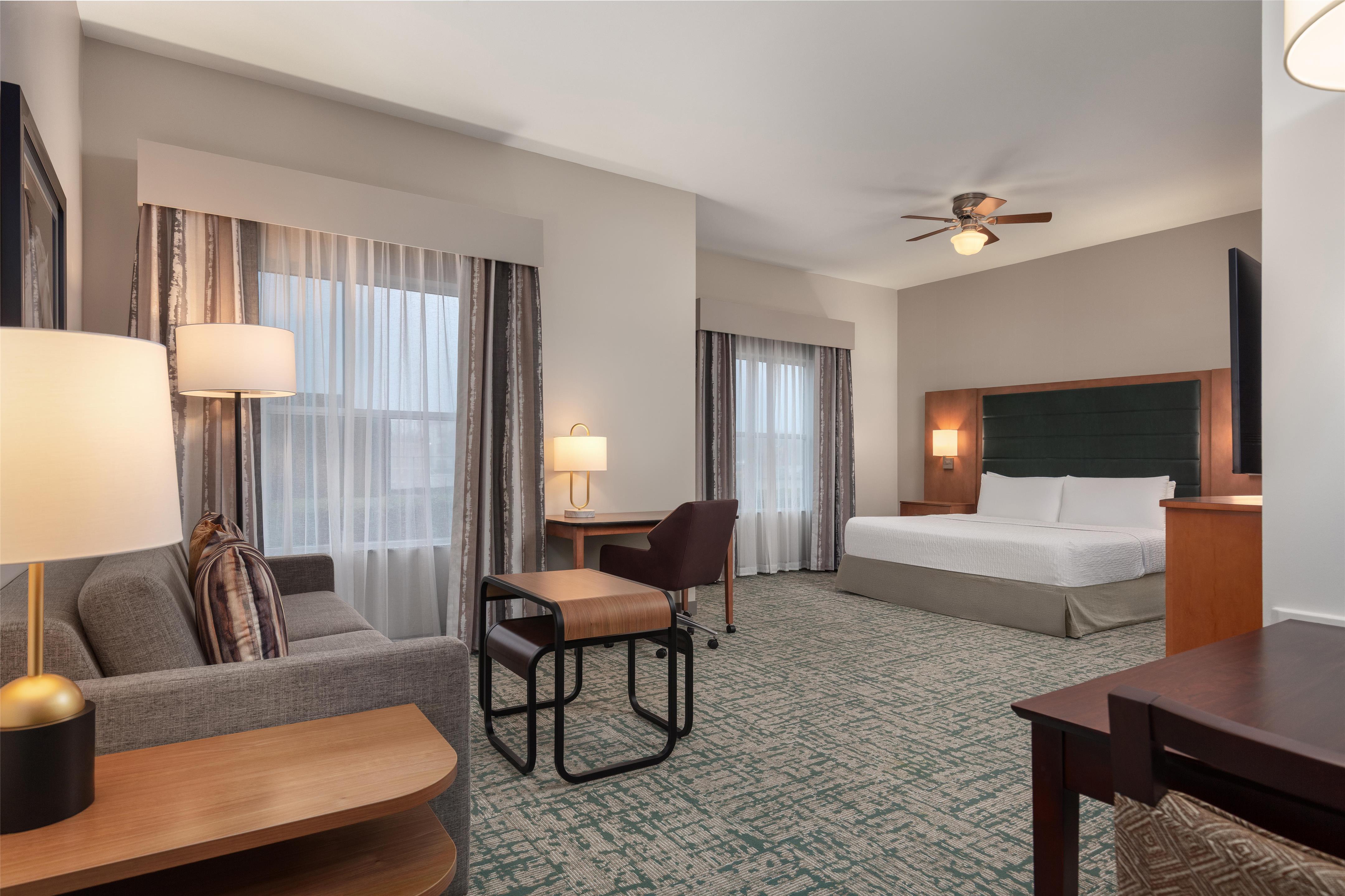 Guest room