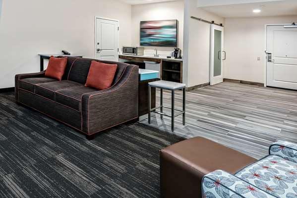  - Hilton Garden Inn San Marcos - I-35, Exit 207