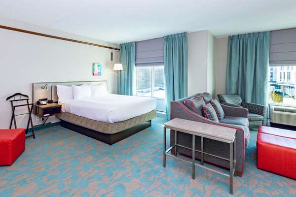  - Hilton Garden Inn Asheville Downtown - I-240, Exit 5B