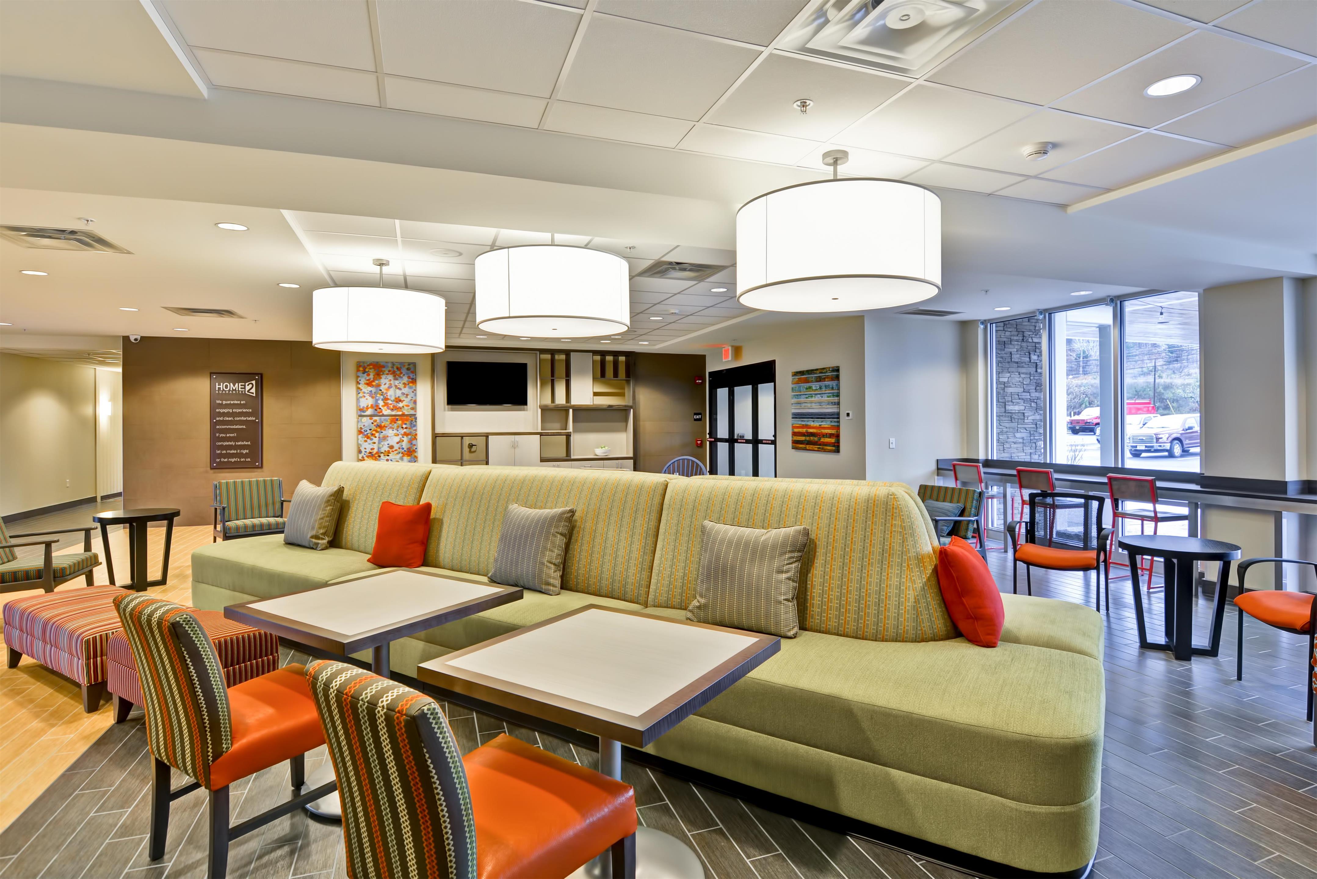Lobby | Home2 Suites by Hilton Dickson City Scranton