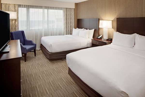 - Hilton Hotel Nashville Airport - I-40, Exit 215