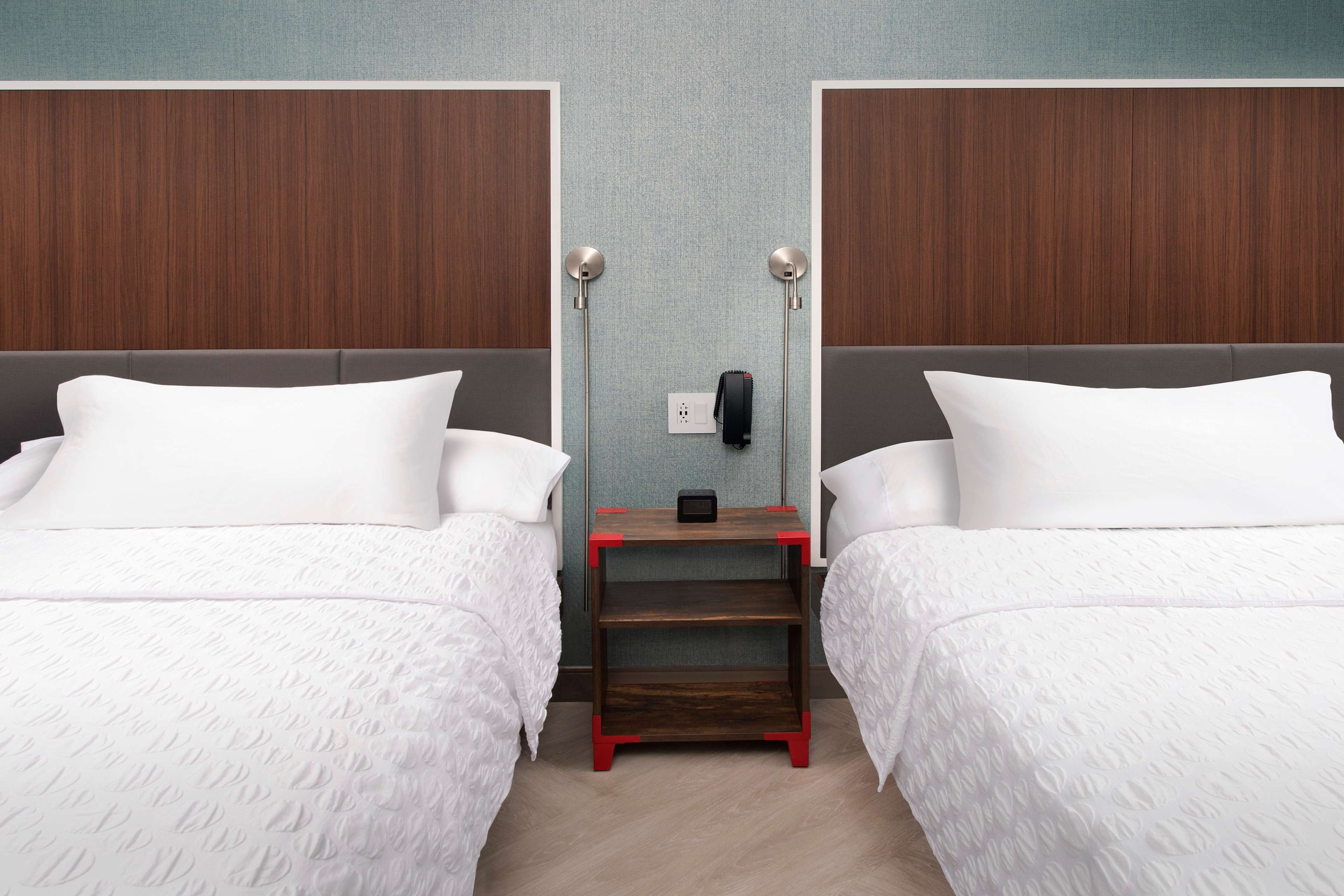Tru by Hilton Murfreesboro Room Type - 2 QN ACC RM W BATHTUB