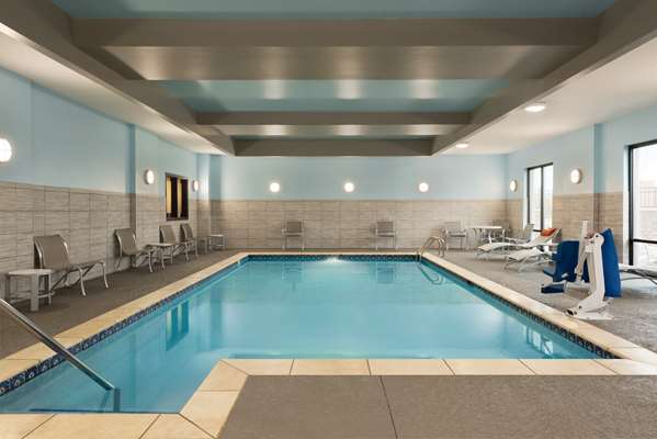 Pool - Hampton Inn Spring Hill