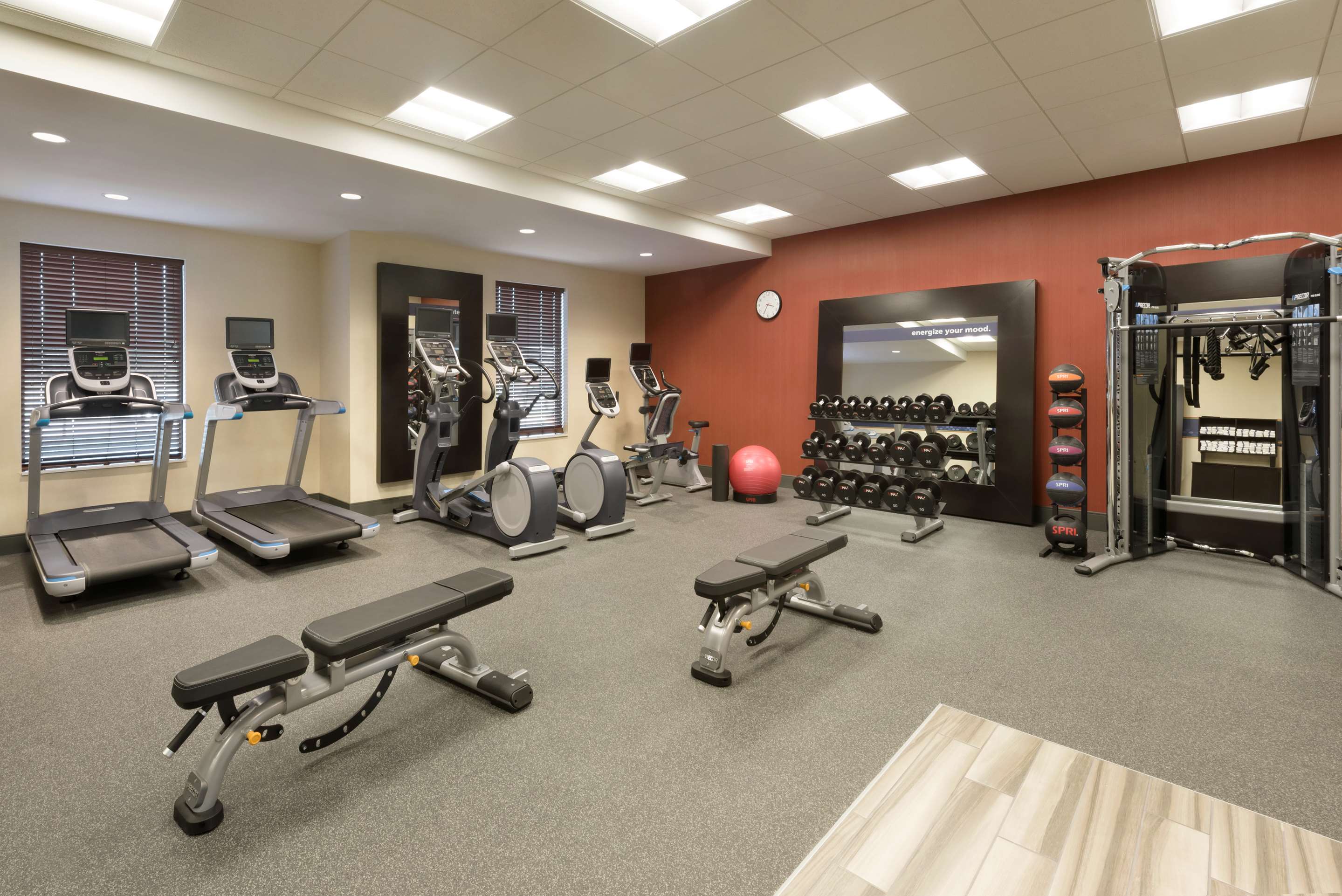 Health club fitness center gym | Hampton Inn Spring Hill, TN