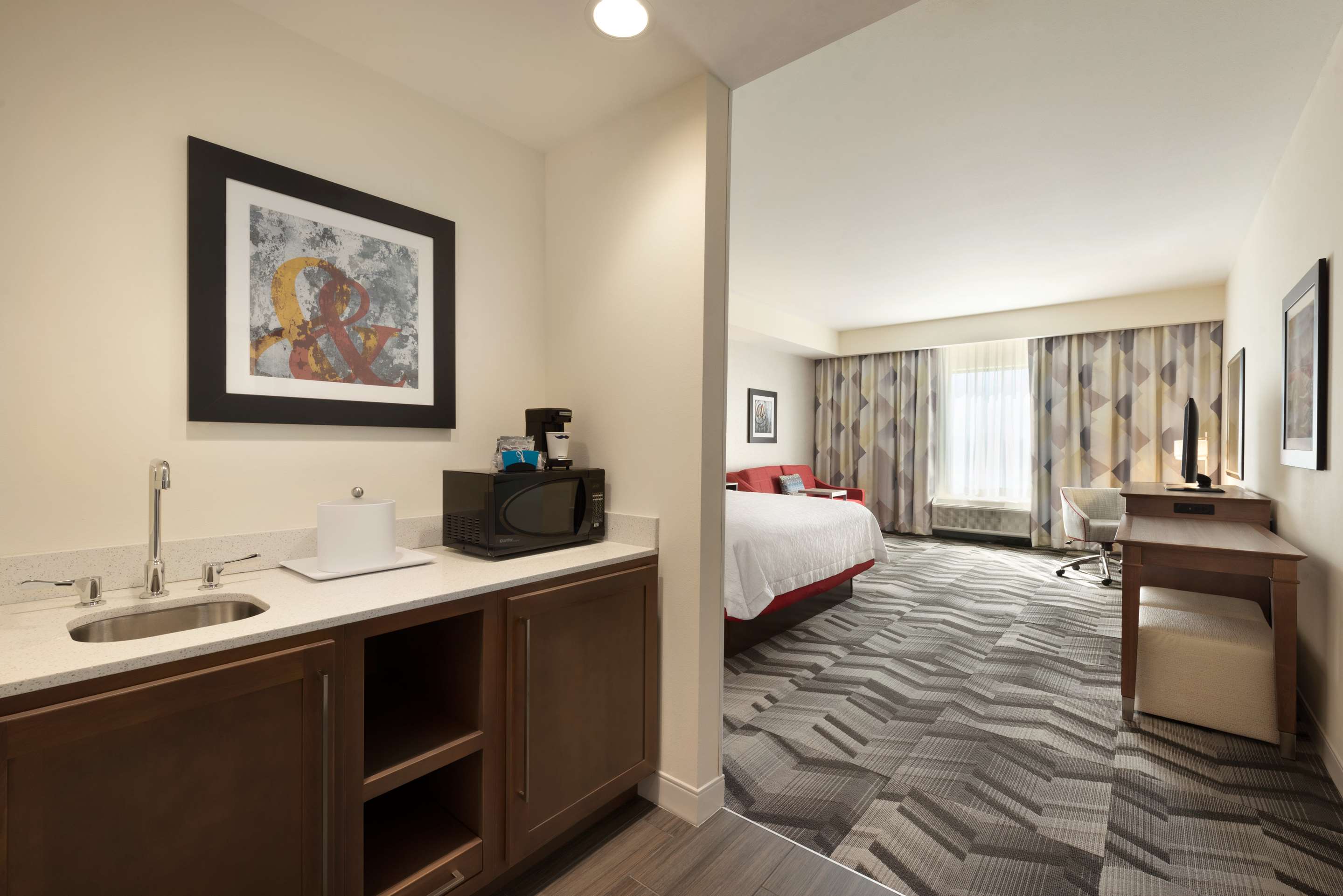Guest room