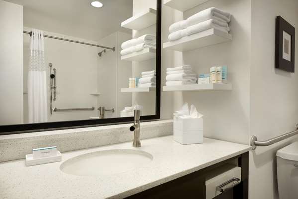  - Hampton Inn Spring Hill