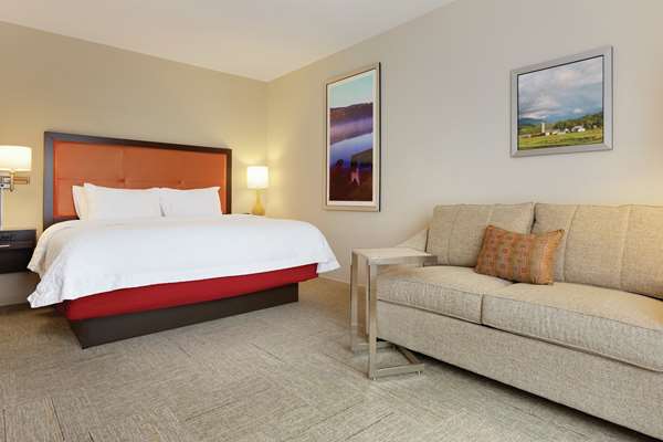  - Hampton Inn St Albans