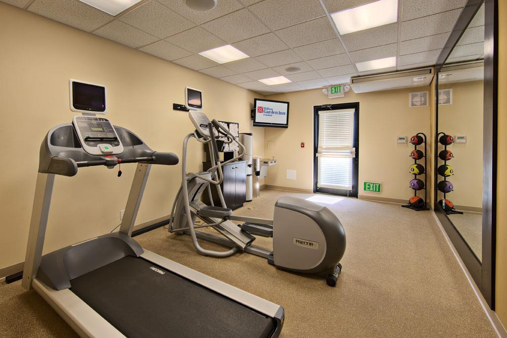 Health club fitness center gym | Hilton Garden Inn Palmdale
