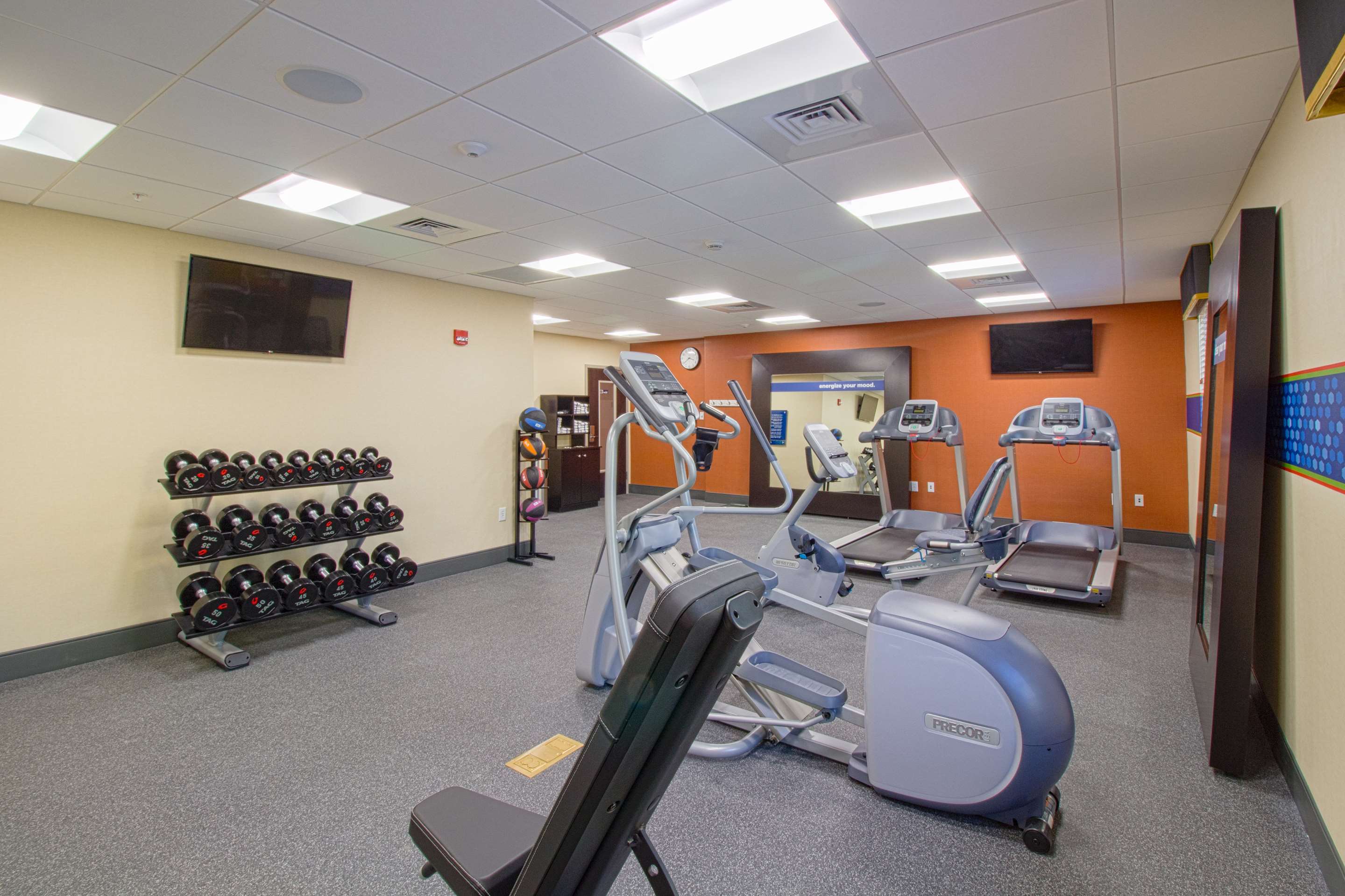 Health club fitness center gym | Hampton Inn Crestview South I-10, Fl