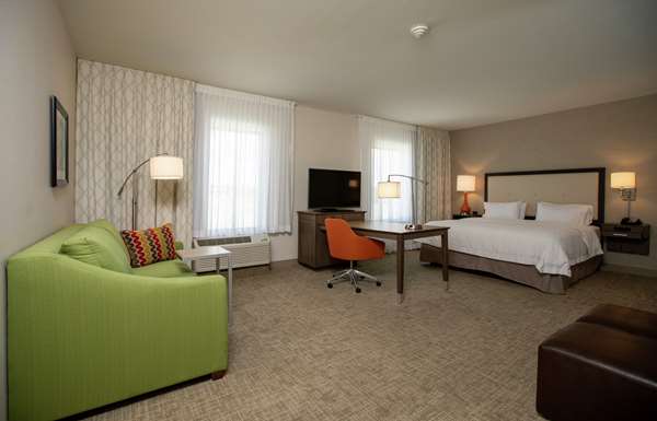  - Hampton Inn Cortez