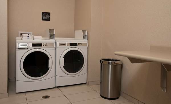  - Hampton Inn Cortez