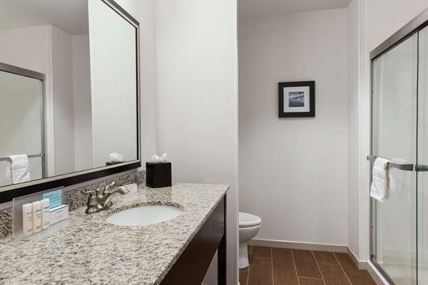  - Hampton Inn Fairmont - I-79, Exit 133