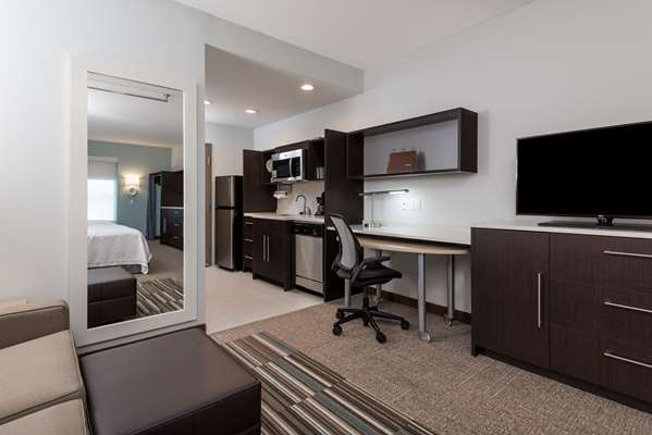  - Home2 Suites by Hilton University Research Park Charlotte - I-85, Exit 45