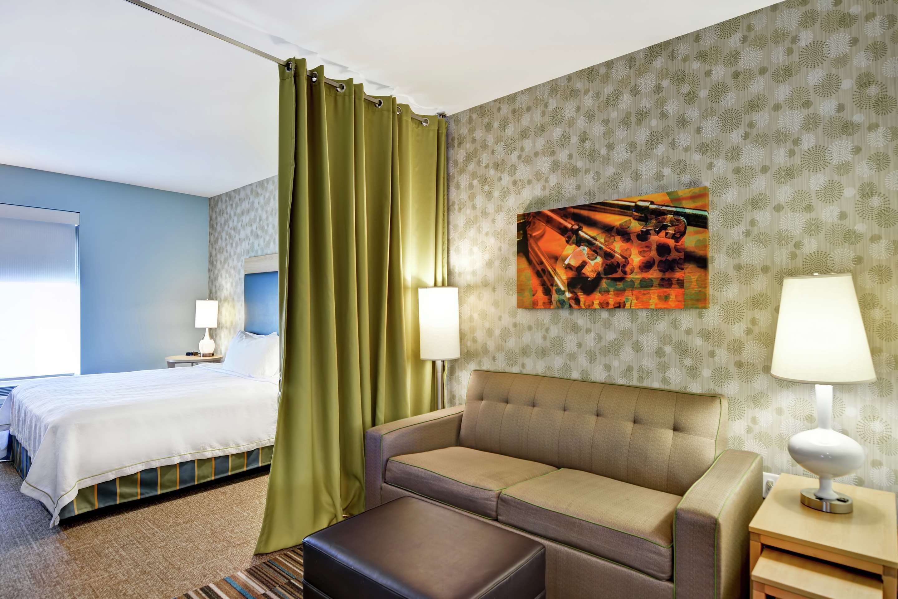 Guest room