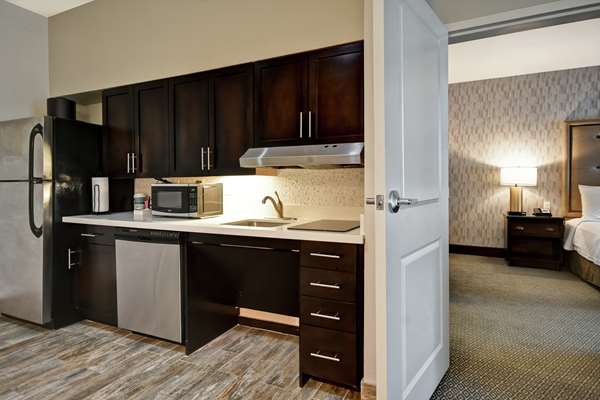  - Homewood Suites by Hilton Six Flags Arlington - I-20, Exit 451