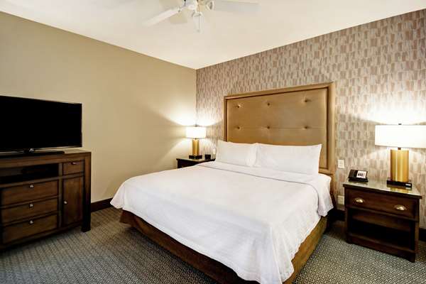  - Homewood Suites by Hilton Six Flags Arlington - I-20, Exit 451