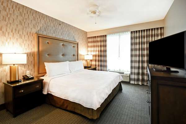  - Homewood Suites by Hilton Six Flags Arlington - I-20, Exit 451