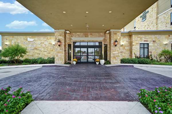 Exterior view - Homewood Suites by Hilton Six Flags Arlington - I-20, Exit 451