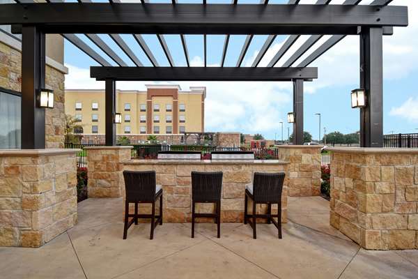 Exterior view - Homewood Suites by Hilton Six Flags Arlington - I-20, Exit 451