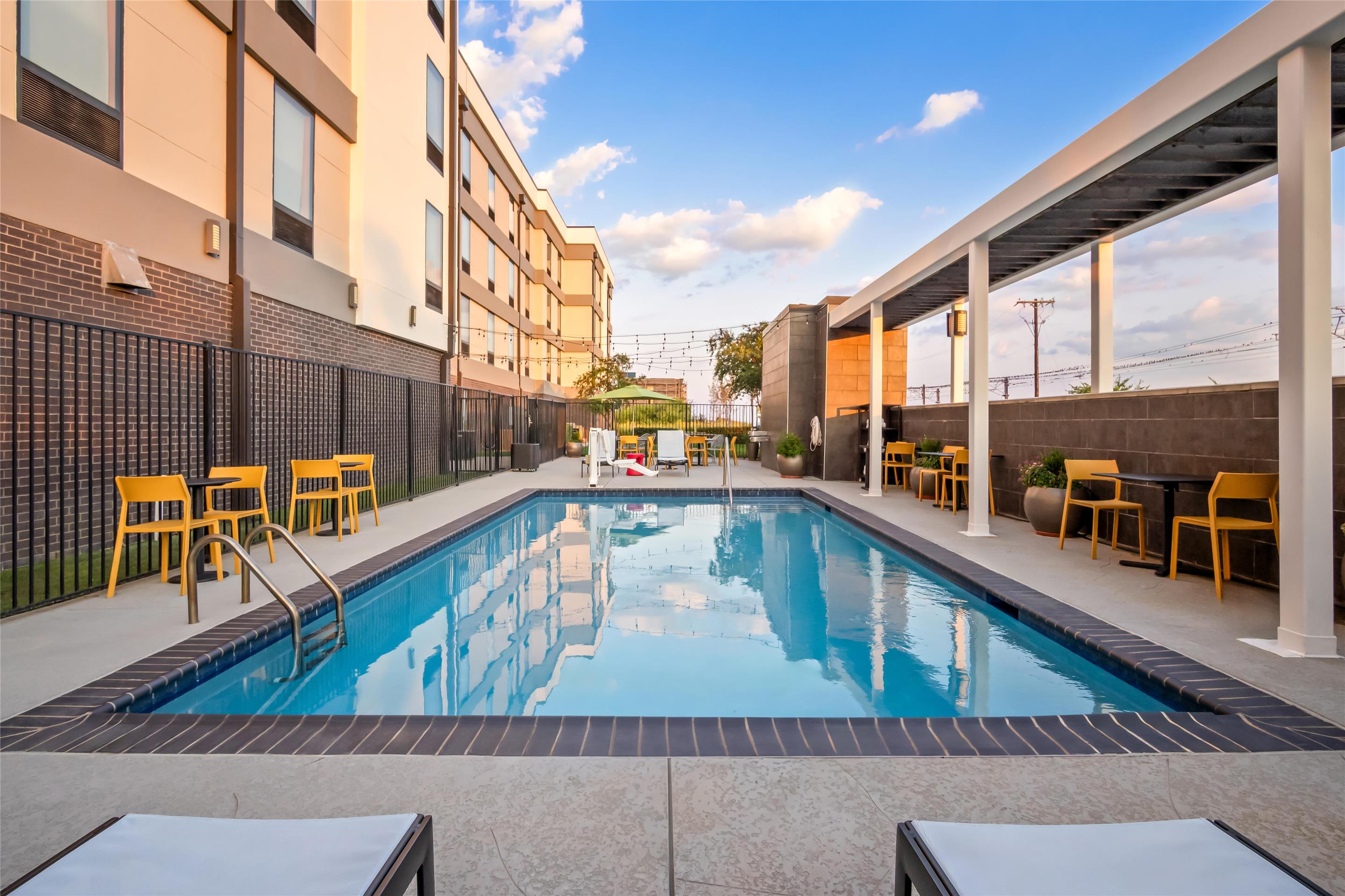 Pool | Home2 Suites by Hilton Irving / DFW Airport North