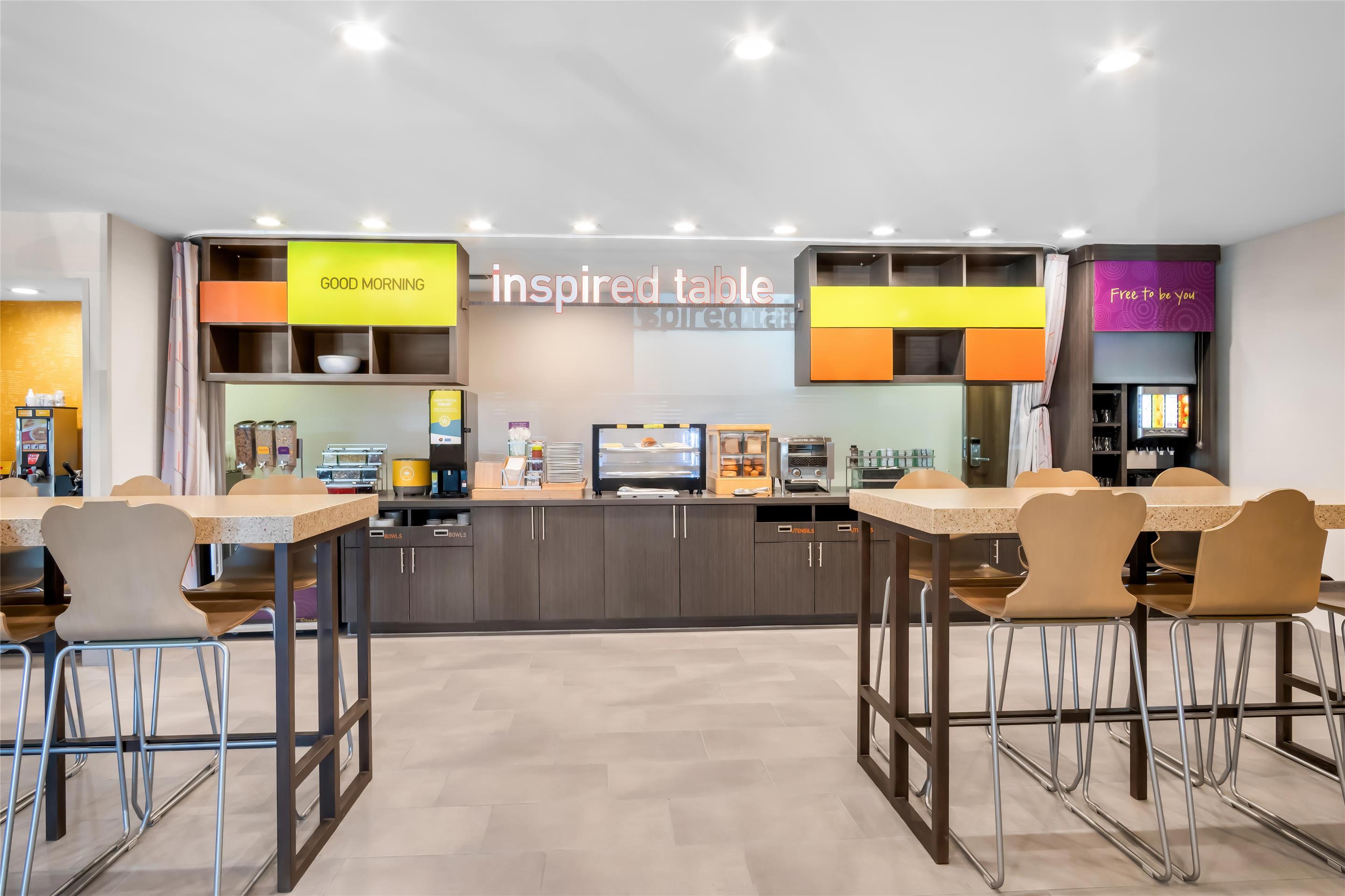 Breakfast Area | Home2 Suites by Hilton Irving / DFW Airport North