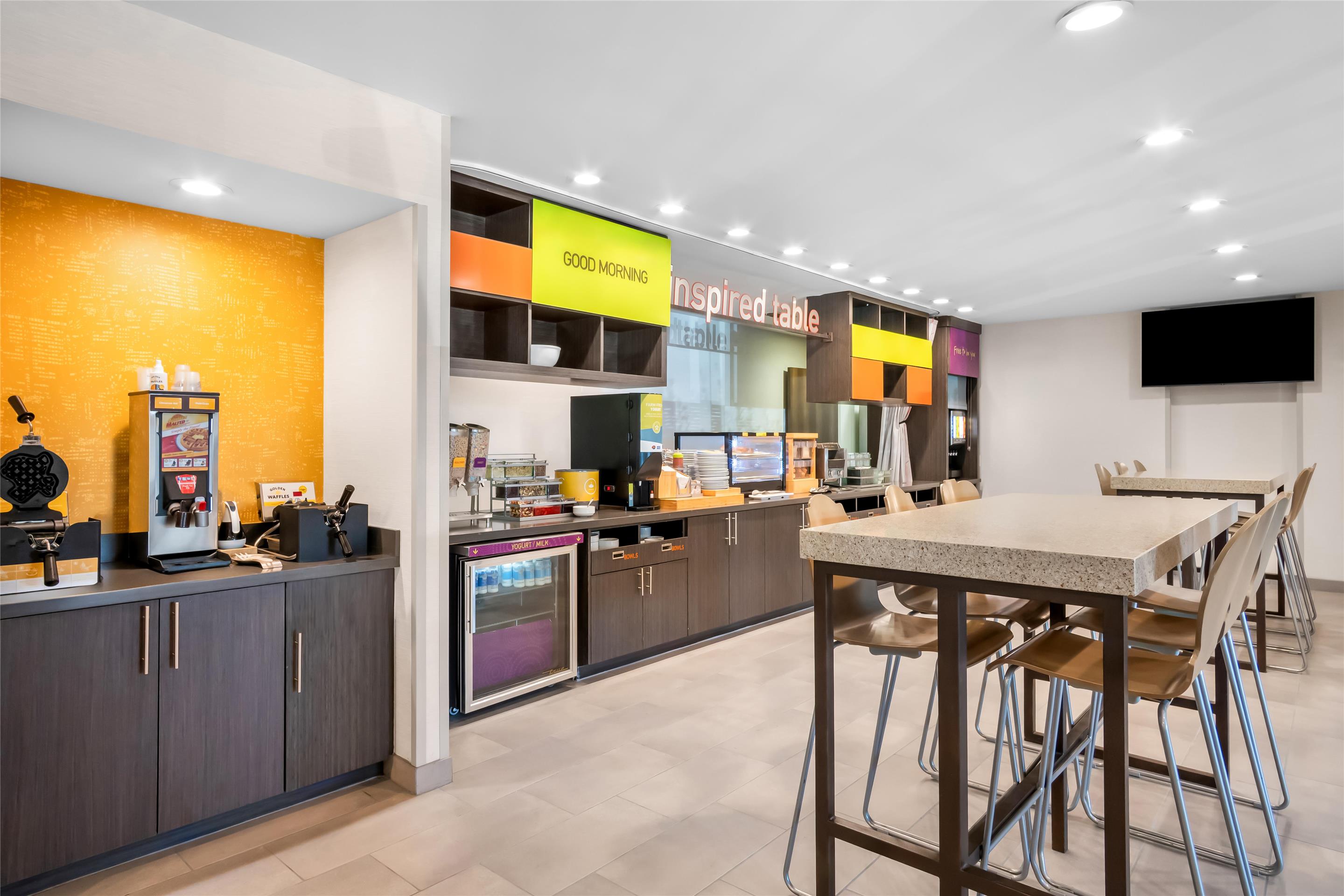 Breakfast Area | Home2 Suites by Hilton Irving / DFW Airport North