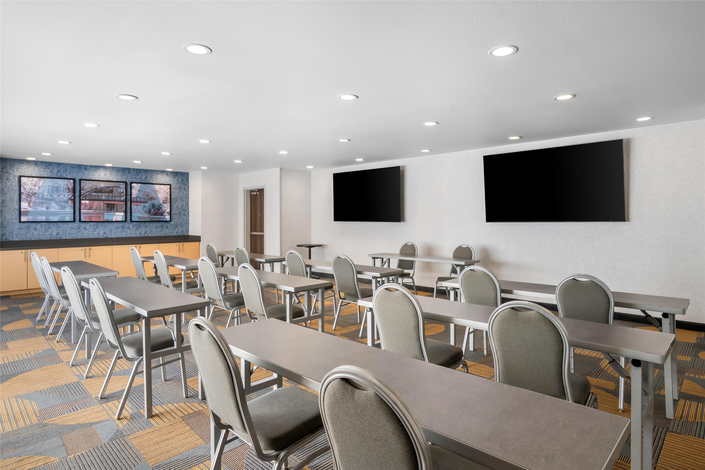 Meeting Room | Home2 Suites by Hilton Irving / DFW Airport North