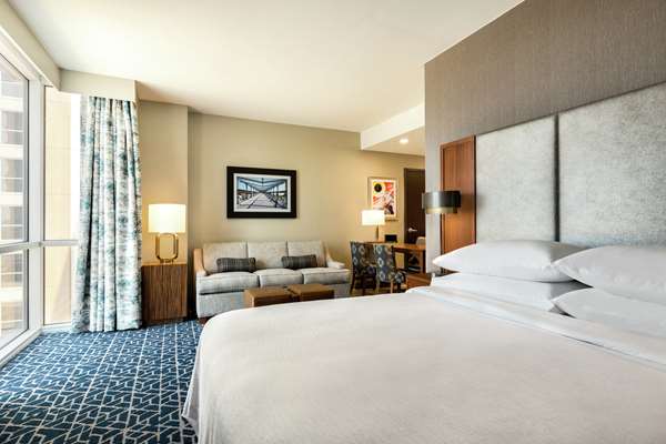  - Embassy Suites Denton - I-35, Exit 469
