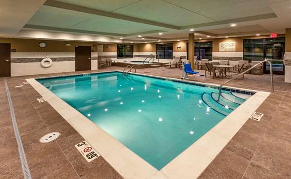Pool - Hampton Inn & Suites Mall Area Duluth